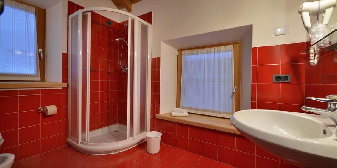 Cronox Mini Apartments Livigno Ngoại thất bức ảnh